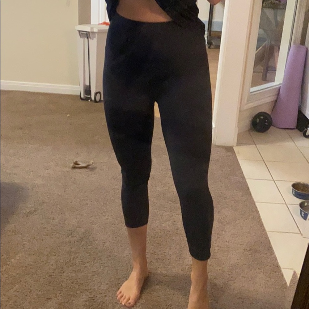 Charcoal gray lululemon leggings